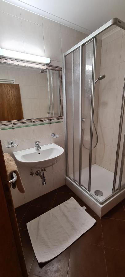 핑켄베르그 Haus Tuxerklamm 아파트 외부 사진